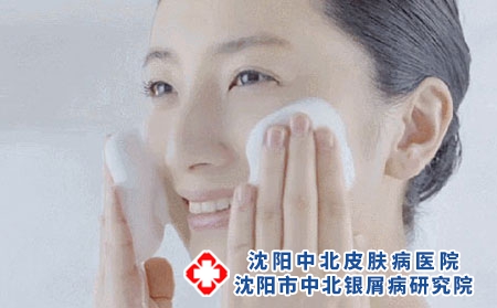 皮肤和银屑病：你需要知道的一切